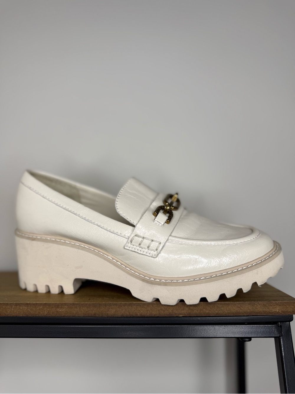 Dolce Vita Harlen platform loafers. - Picture 4 of 11